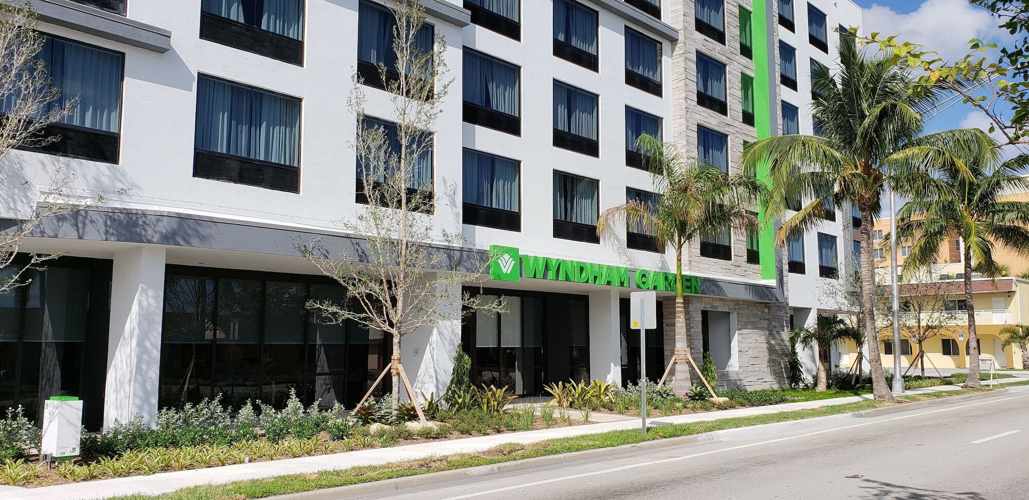 Wyndham Garden Ft Lauderdale Airport & Cruise Port Otel Dania Beach Dış mekan fotoğraf